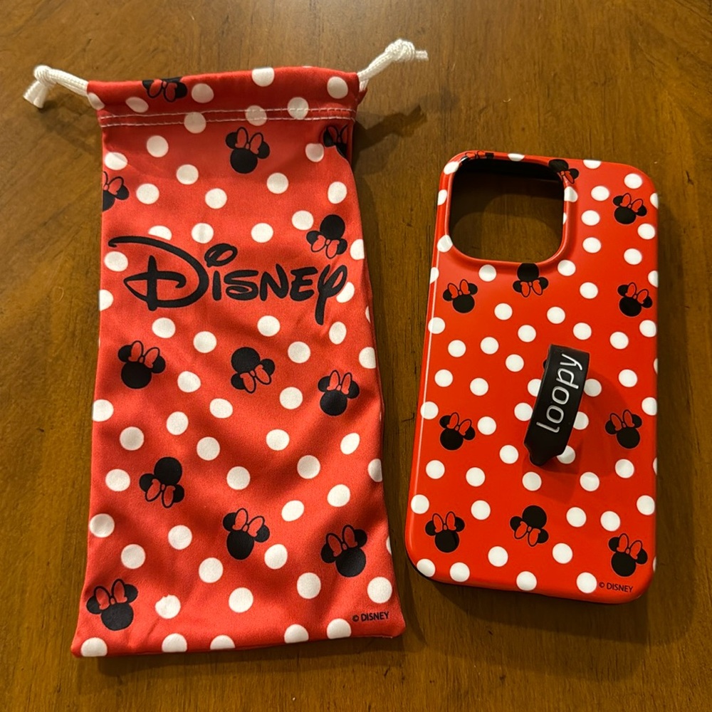 Like new 13 Pro iPhone Disney Minnie Mouse case